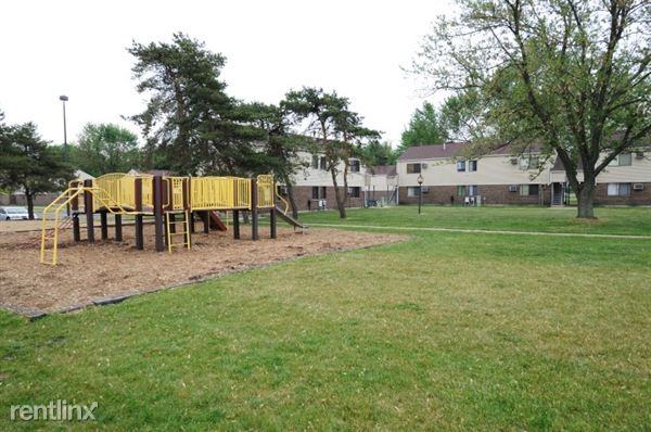 1037 Interfaith Blvd - Photo 2 of 3