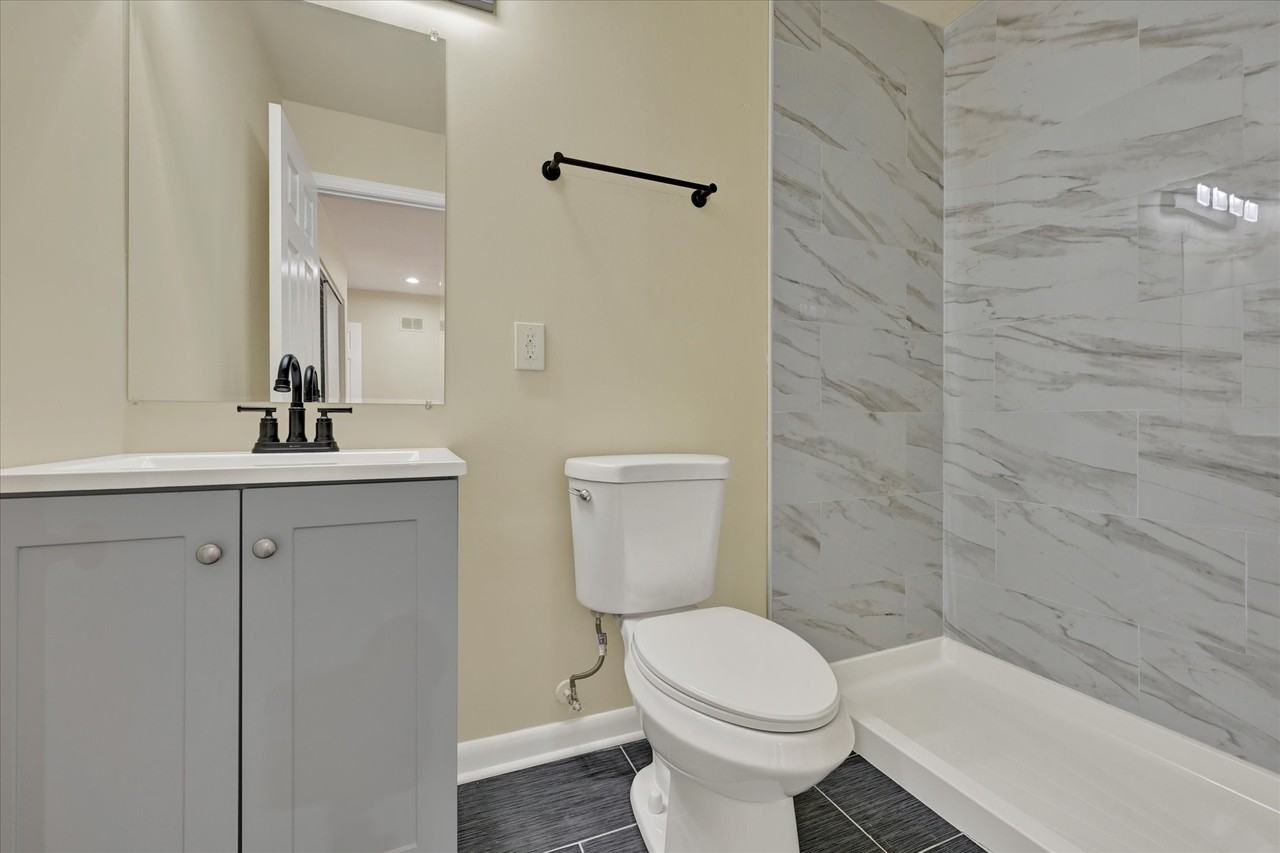 1628 Mcculloh St #2 - Photo 4 of 5