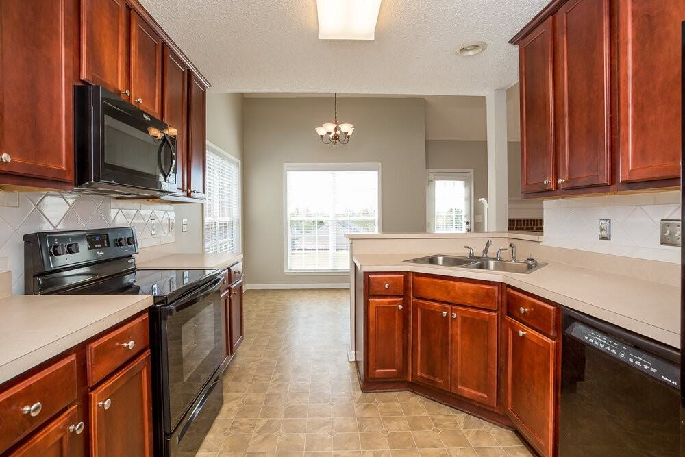 479 Haven Ridge Dr - Photo 6 of 16