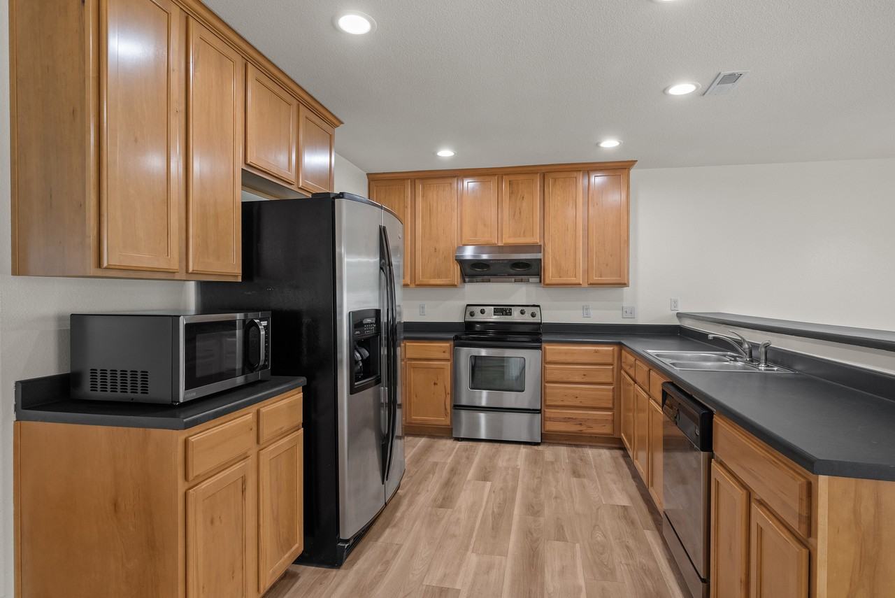 2867 W 400 S #1 - Photo 7 of 42