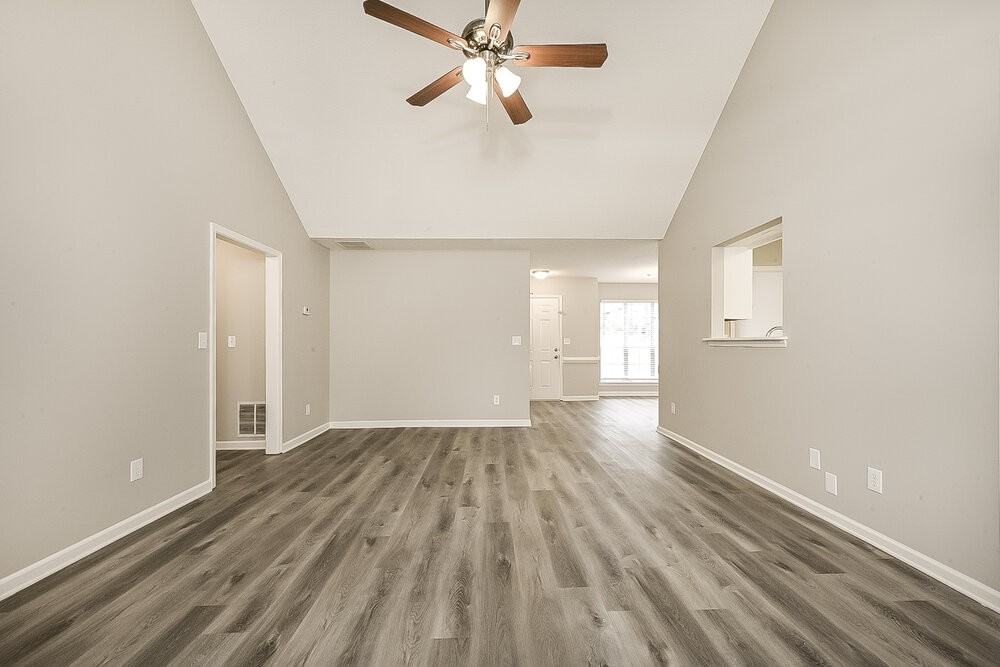 104 Nanci Ct - Photo 3 of 16