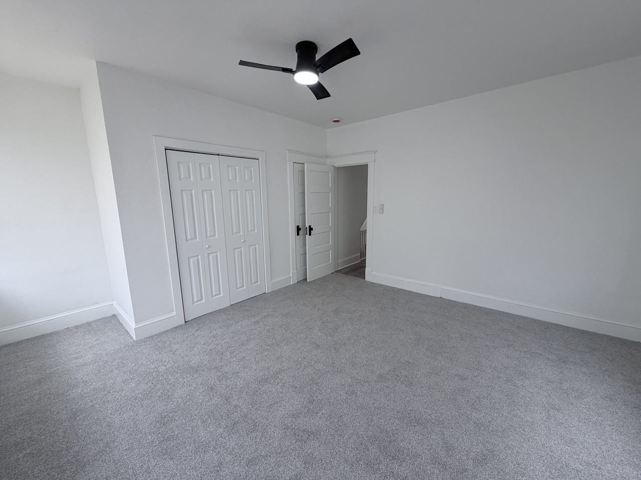 1439 Chesapeake Ave #1 - Photo 4 of 20
