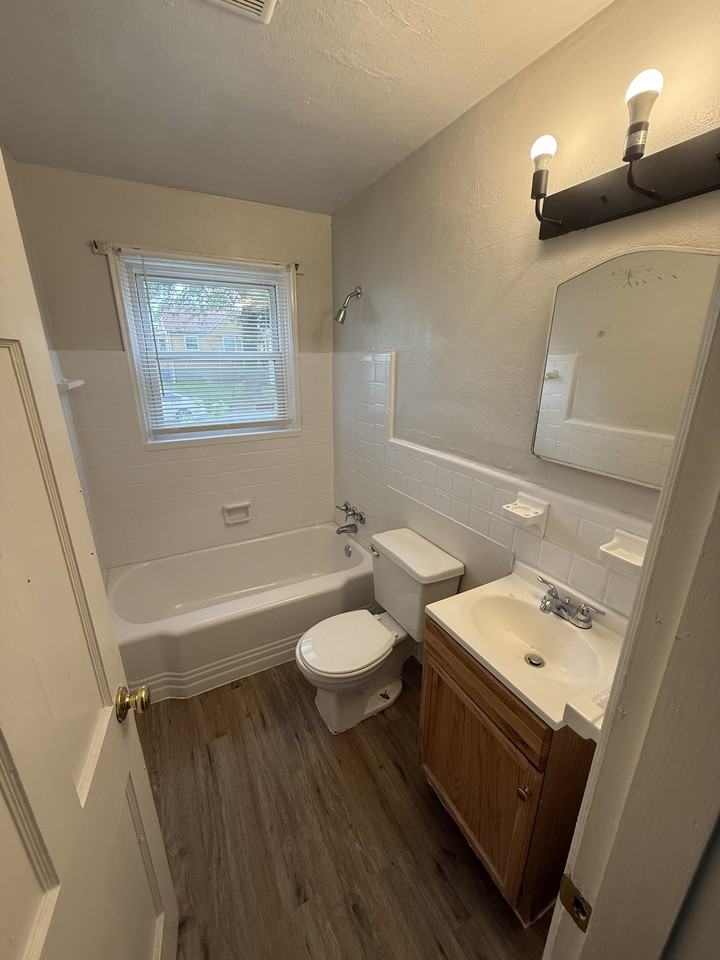 7426 Calvin Ave #1 - Photo 7 of 13