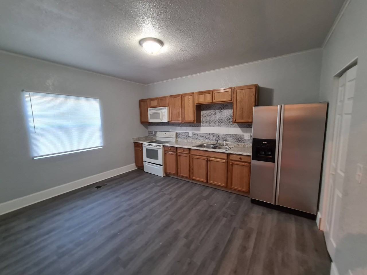 4700 10th Ave S #1 - Photo 2 of 12