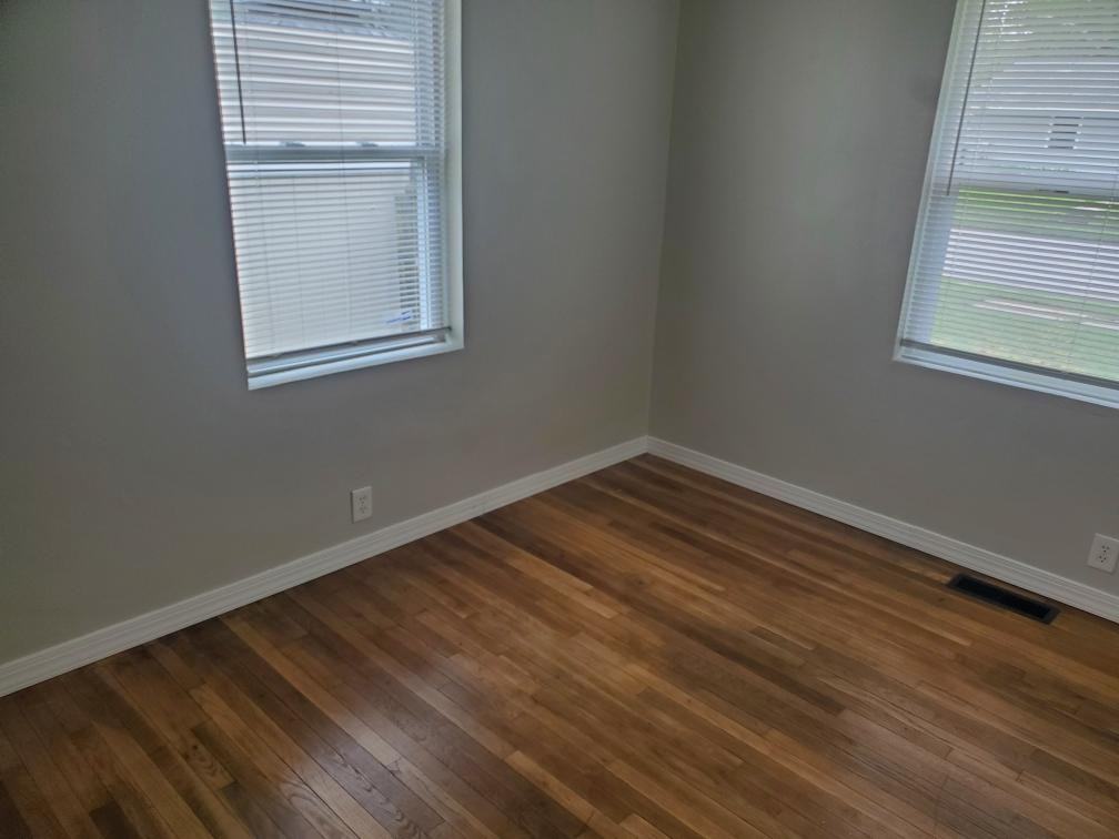 2219 Pershing St #1 - Photo 7 of 11
