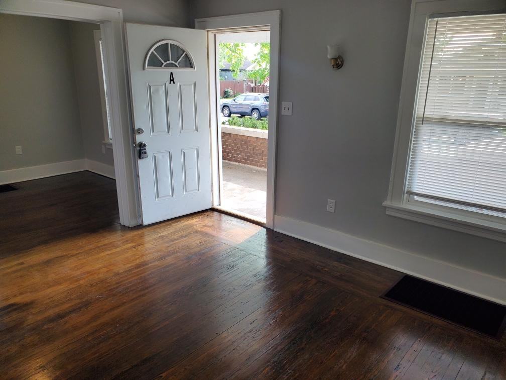 312 Harrison St Lowr - Photo 2 of 10