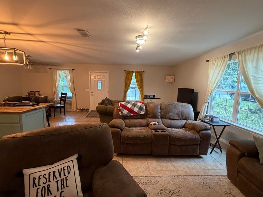 138 Adams St #1 - Photo 4 of 26