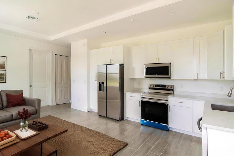 260 Rotonda Blvd W #1 - Photo 3 of 13