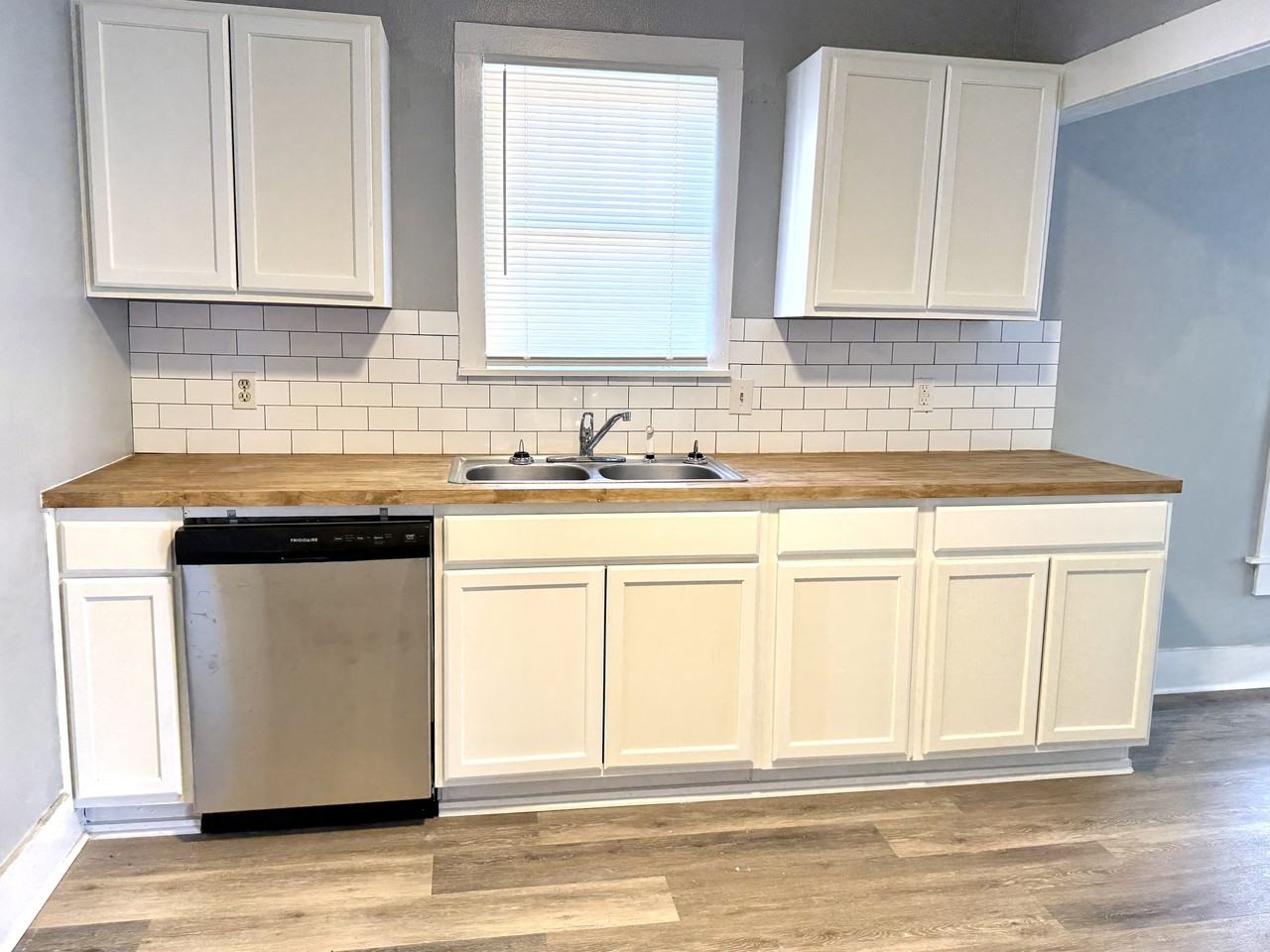 602 B St Nw #1 - Photo 4 of 20