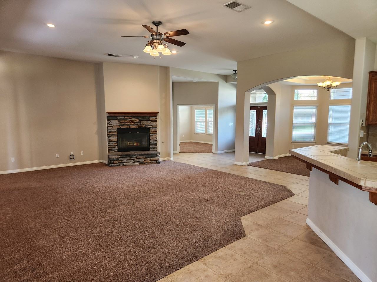 11507 Summit Point Ct #1 - Photo 4 of 31
