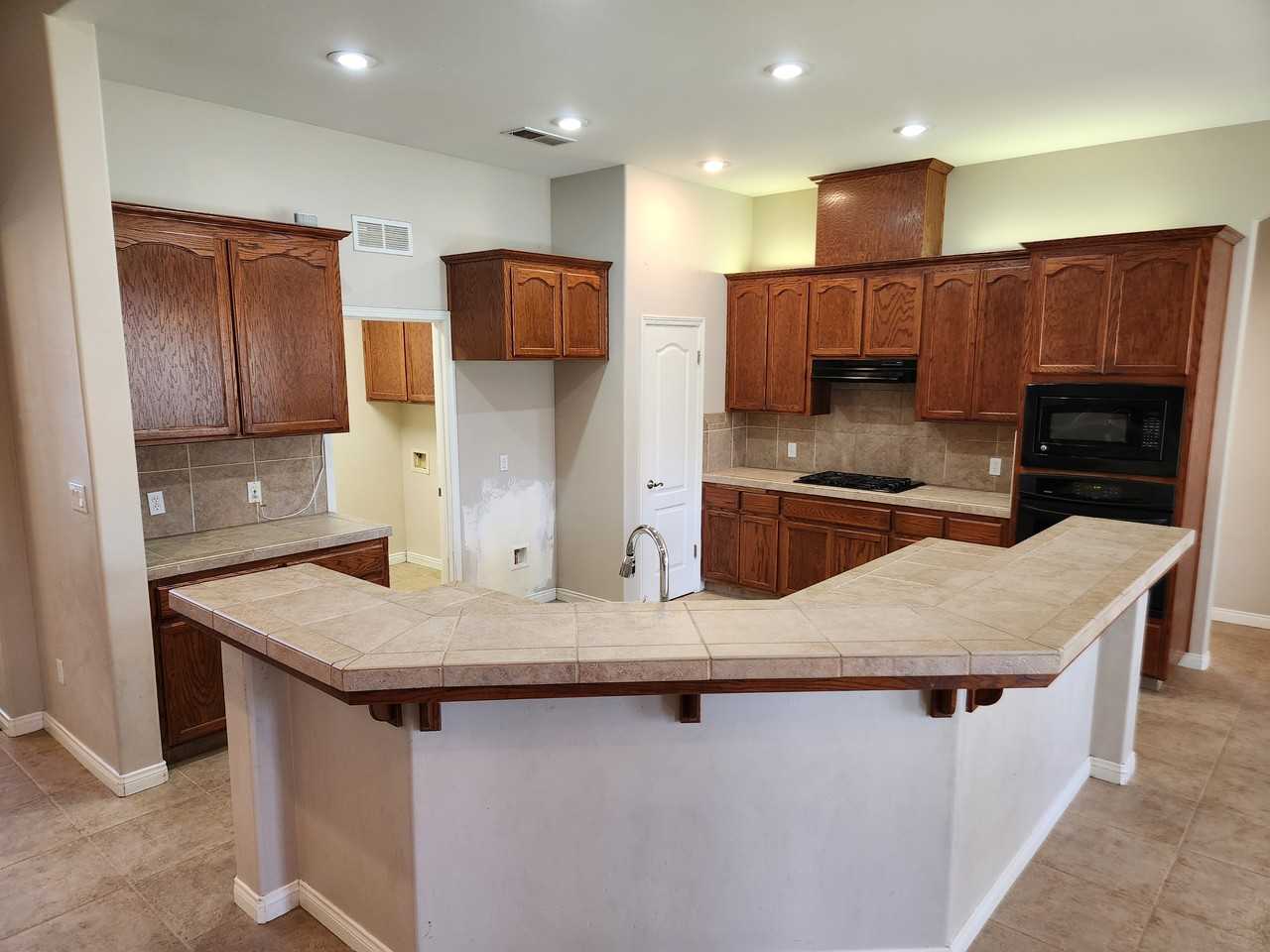 11507 Summit Point Ct #1 - Photo 6 of 31