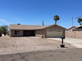featured image of 3639 Tarpon Dr