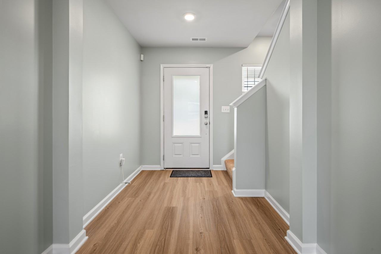 2854 Meadow View Blvd #1 - Photo 6 of 40