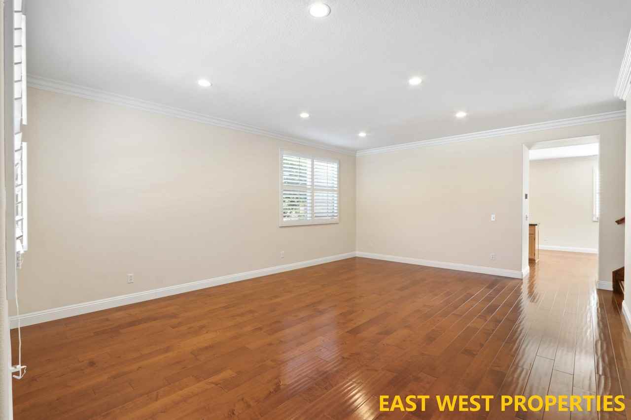 2 Monument Pl #1 - Photo 4 of 35
