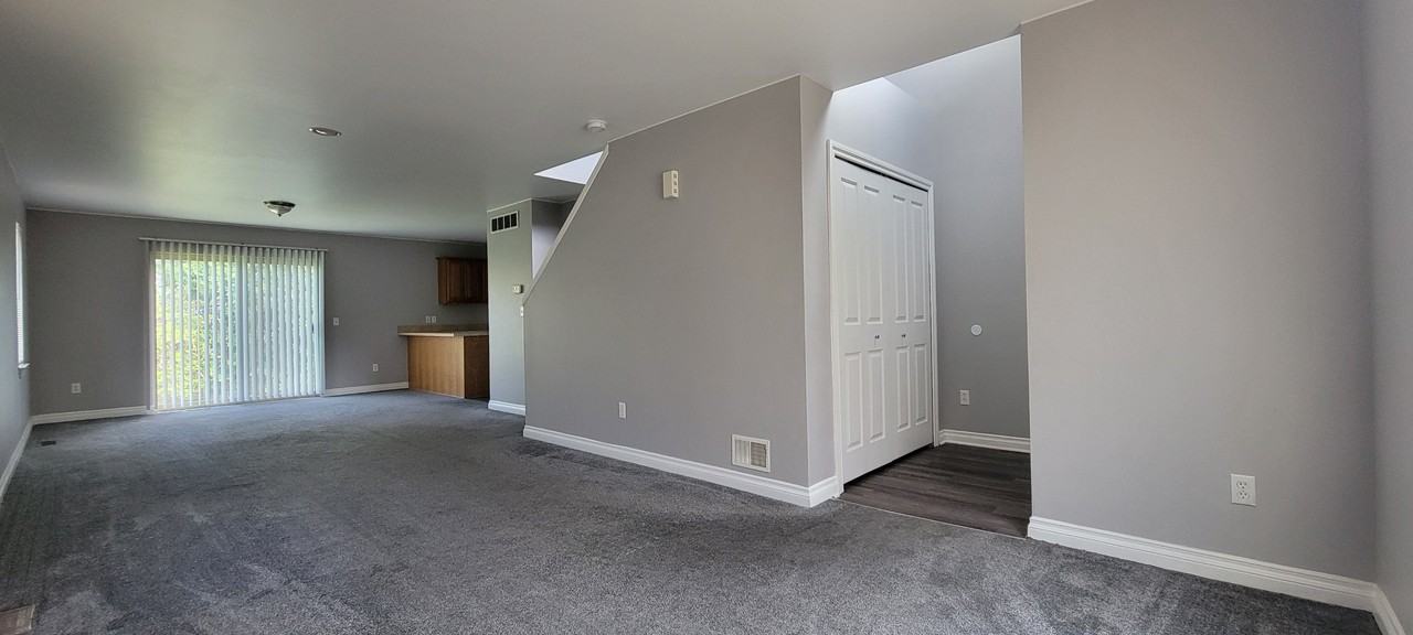 3253 E 11 Mile Rd - Photo 2 of 20