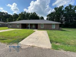 featured image of Cardinal Lane Duplexes - 18 #18