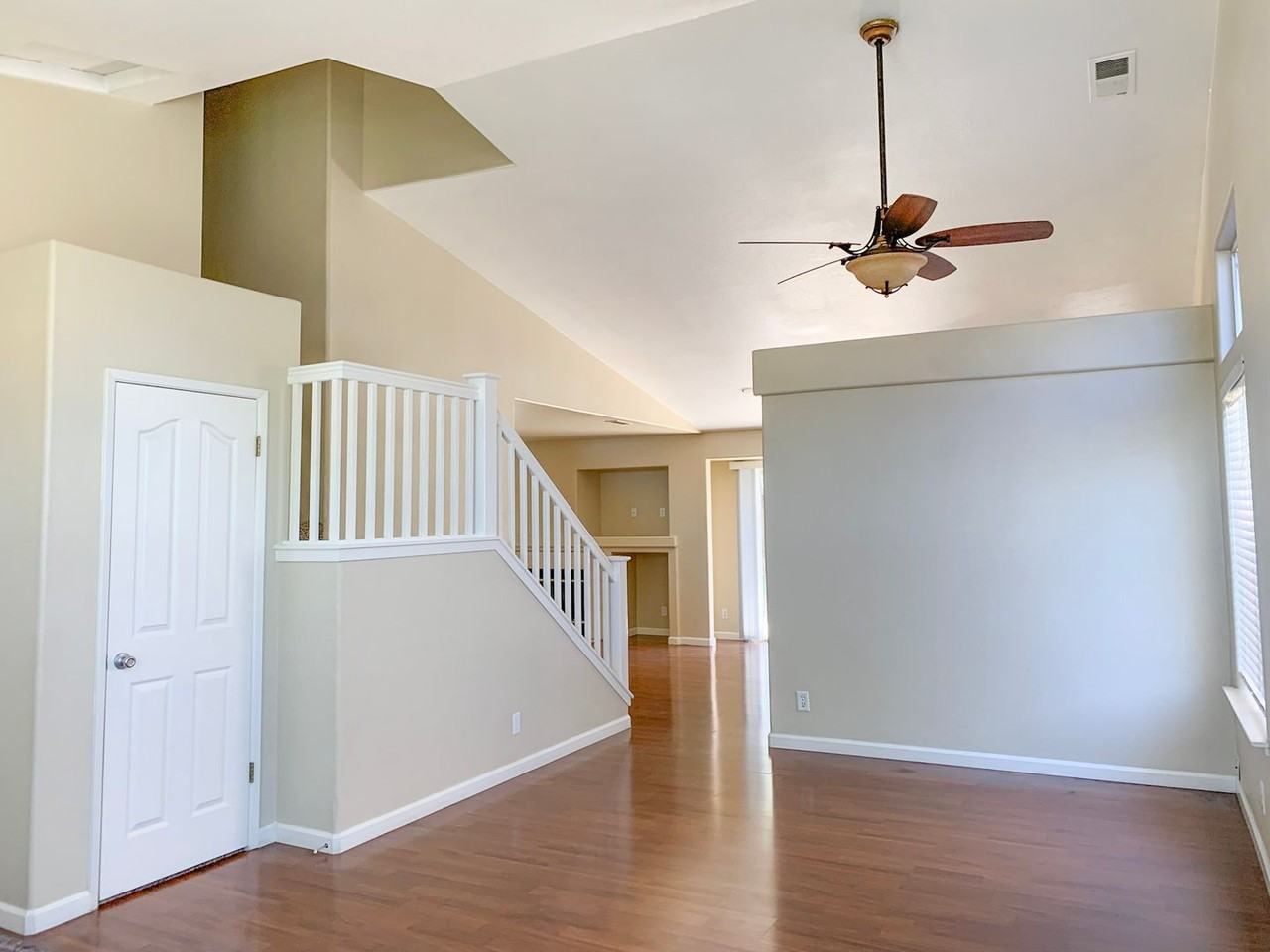 701 La Baig Dr - Photo 6 of 38