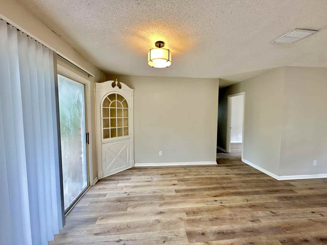2600 Deborah Dr #1 - Photo 4 of 19