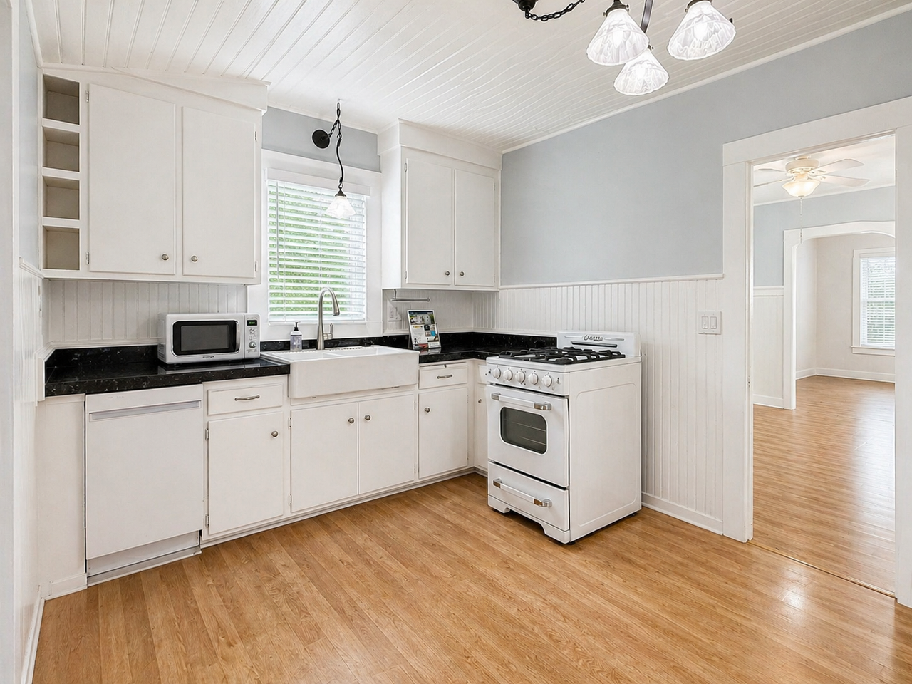 70 Greenstone Ter #1 - Photo 6 of 13