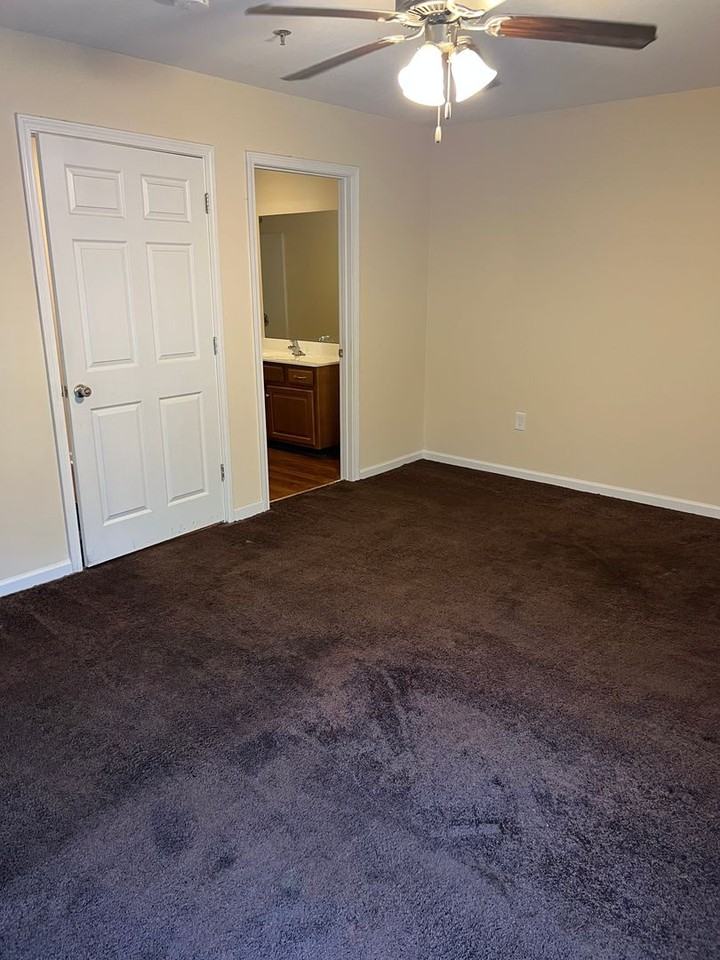 Old Mill Apartments - Photo 5 of 8