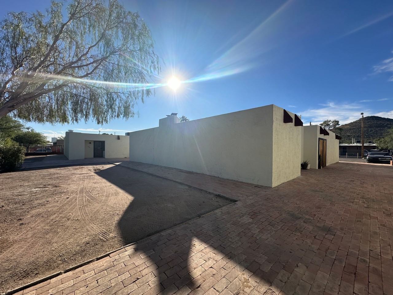 1 and 2 Bedroom Townhomes Near Downtown Tucson! Renovated with Off Street Parking! - Photo 2 of 4