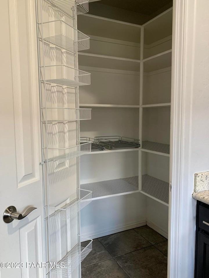 7810 N Highview #1 - Photo 6 of 19