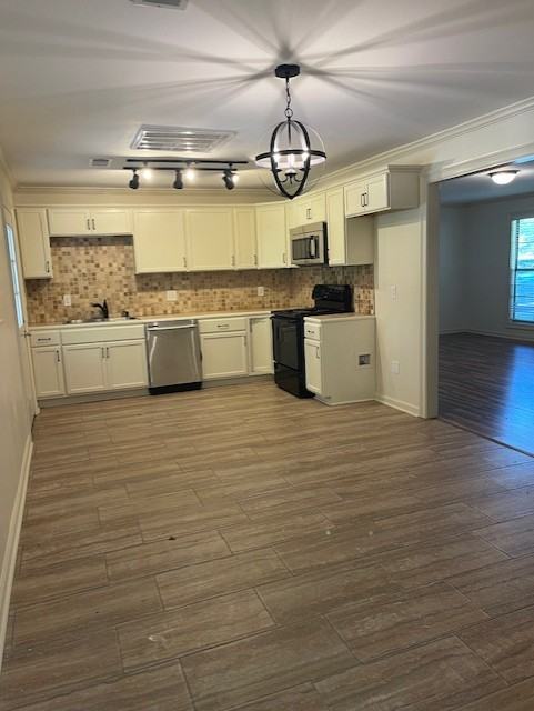 9133 Shadow Bluff Ave #1 - Photo 3 of 10