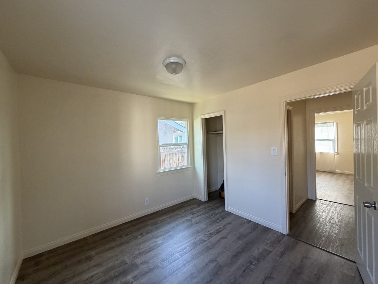 701 Mcclean Ave #1 - Photo 3 of 10