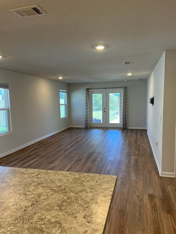 5418 Peach Dr #1 - Photo 4 of 33