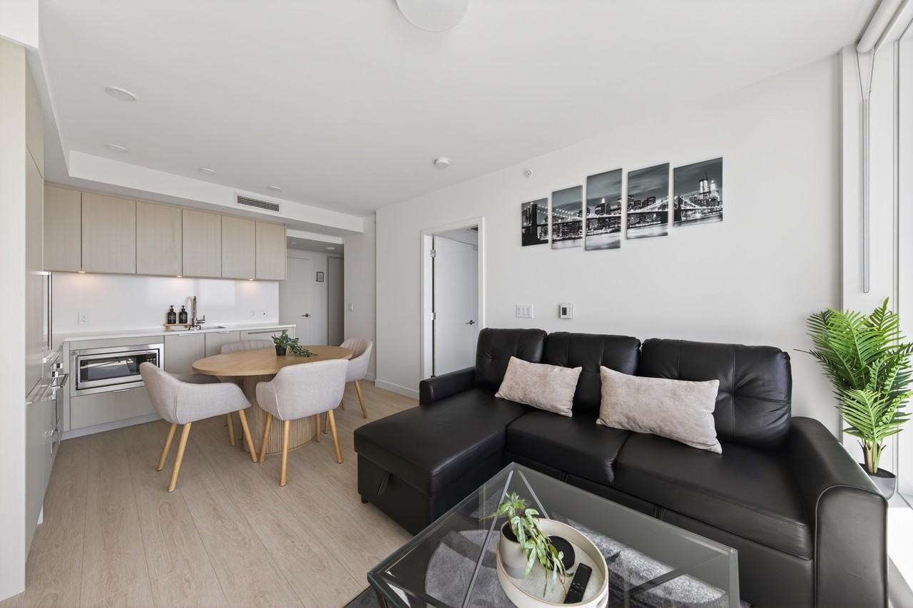 13675 107A Avenue #2606 - Photo 3 of 17