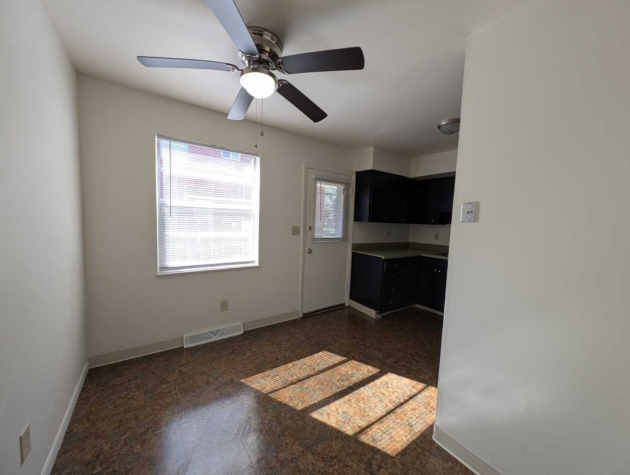 1174 Kelburn Rd Apt D #1174D - Photo 3 of 16