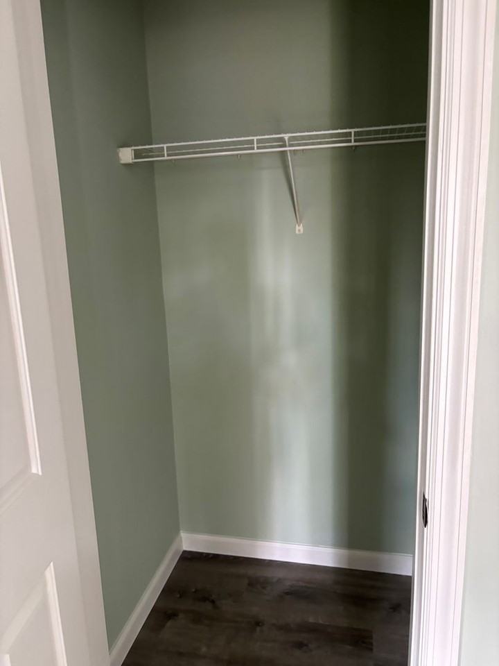 908 Reinoehl St - Photo 6 of 11