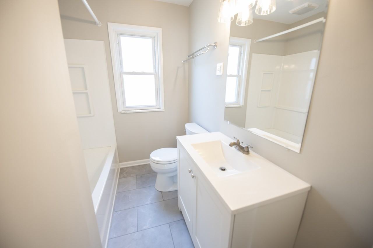 10780 Woodview Blvd #1 - Photo 2 of 10