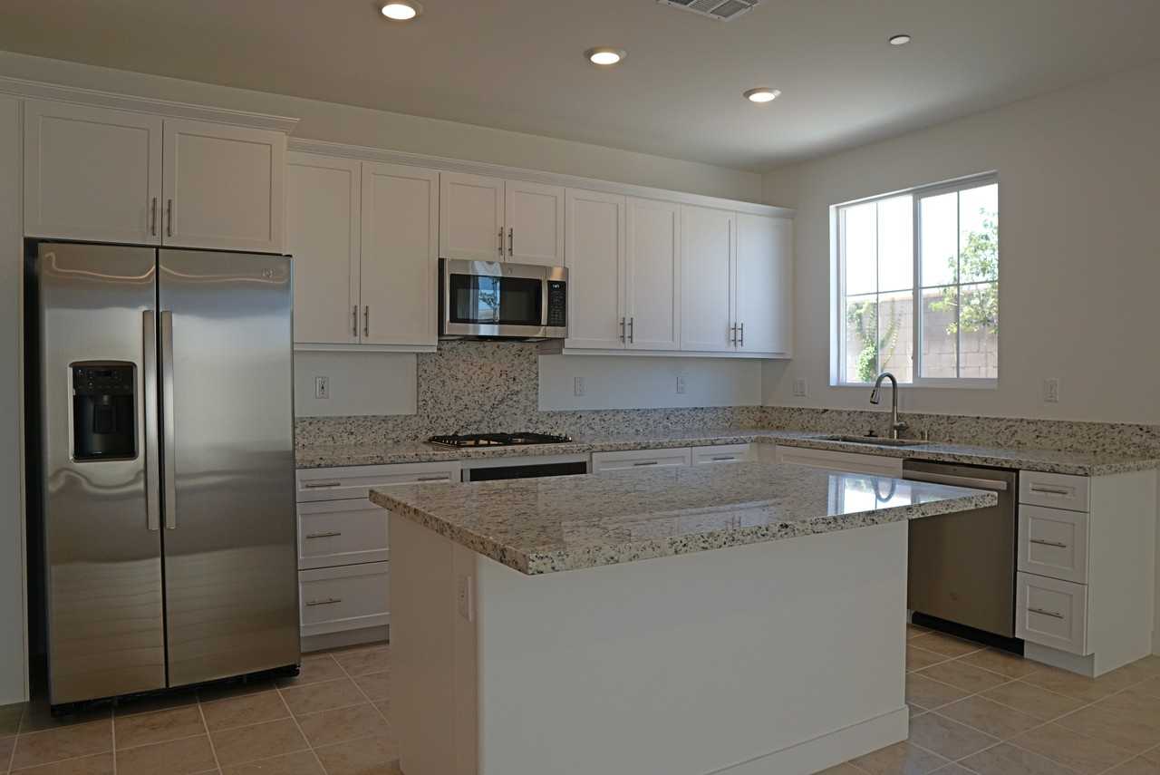 41515 Stanford Rd #1 - Photo 4 of 30