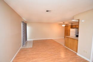 609 Sherwood DrApt C #609C - Photo 1 of 1