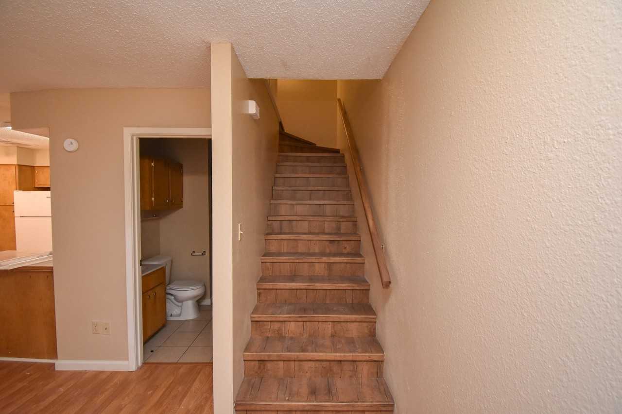 609 Sherwood DrApt C #609C - Photo 3 of 7