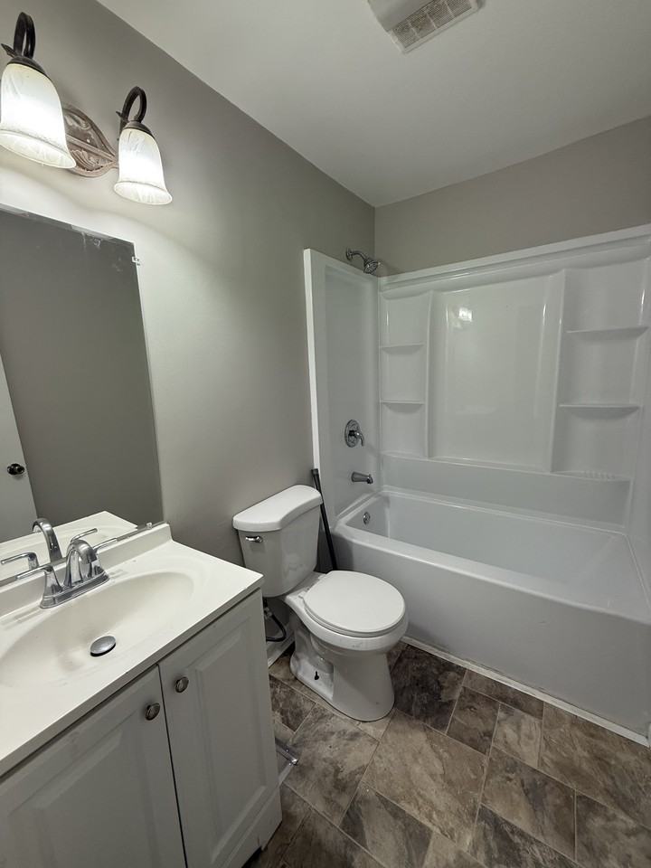 4244 Jackson St #1 - Photo 4 of 6