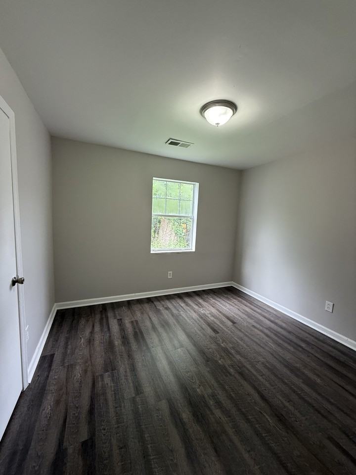 4244 Jackson St #1 - Photo 5 of 6