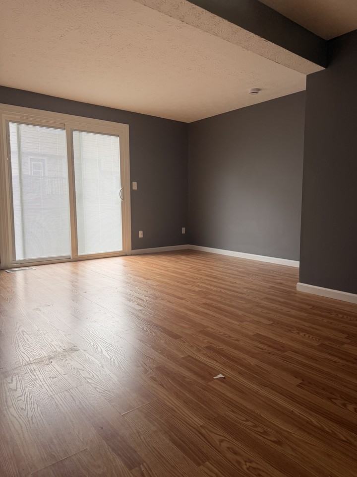 2950 Mossy Brink Ct #1 - Photo 4 of 10