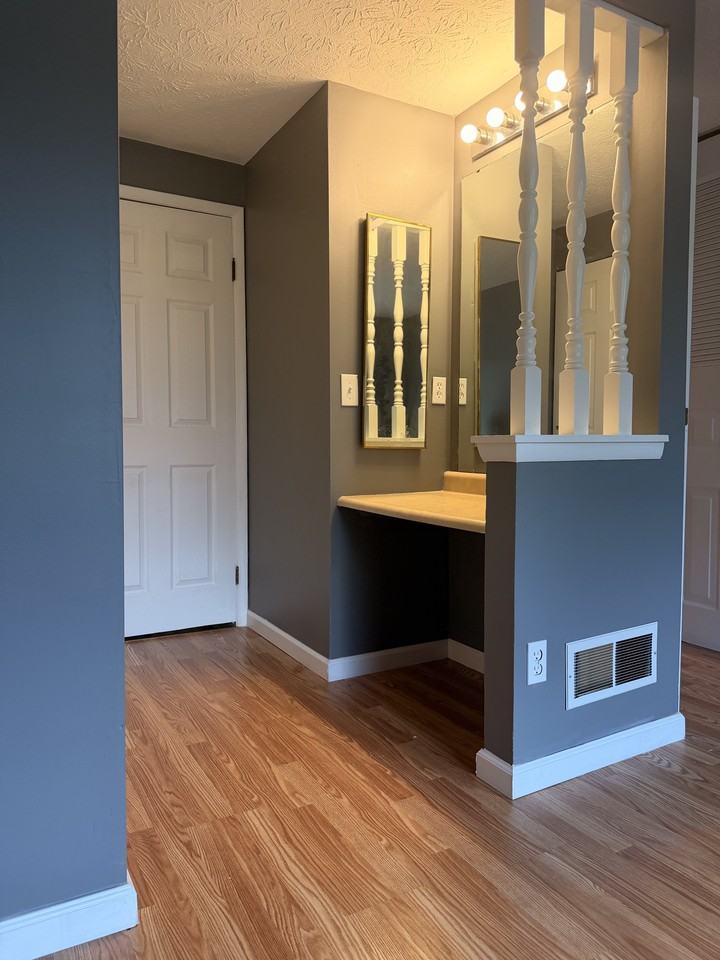 2950 Mossy Brink Ct #1 - Photo 6 of 10