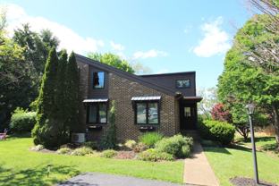 964 Rosedale Dr - Photo 1 of 1
