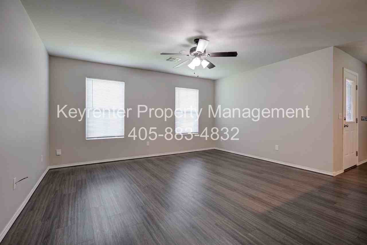 3516 Se 94th St - Photo 6 of 33