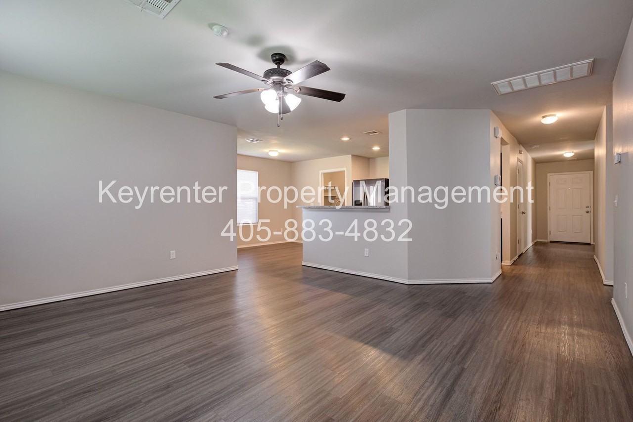 3516 Se 94th St - Photo 7 of 30
