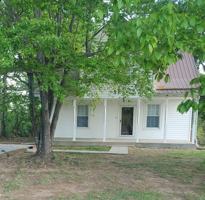 featured image of 1020 Hickory Rd