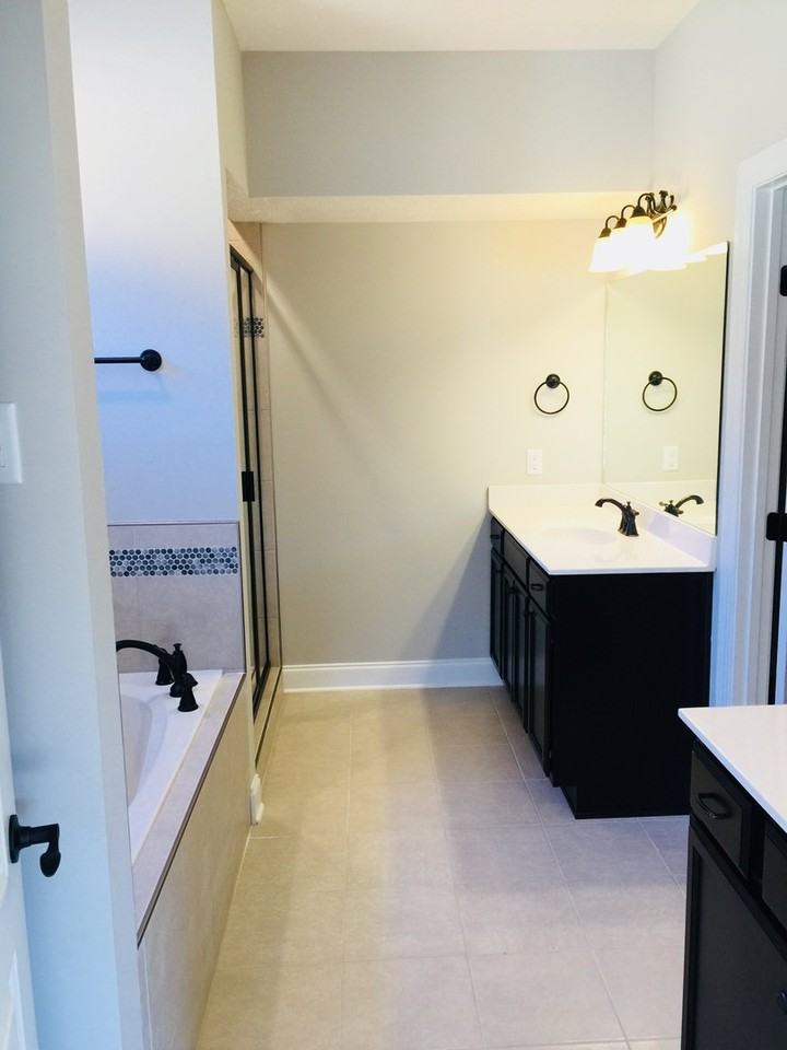 6582 Sunnywood Dr - Photo 5 of 10