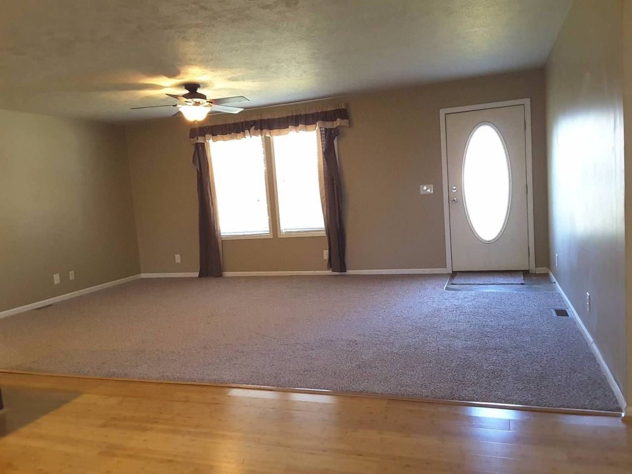 512 Kollar St - Photo 2 of 23