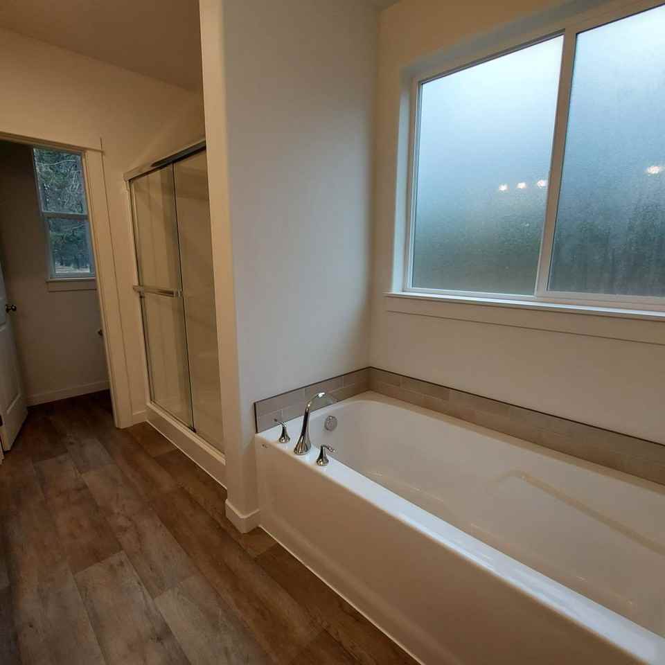 17026 Kasserman Dr - Photo 5 of 14