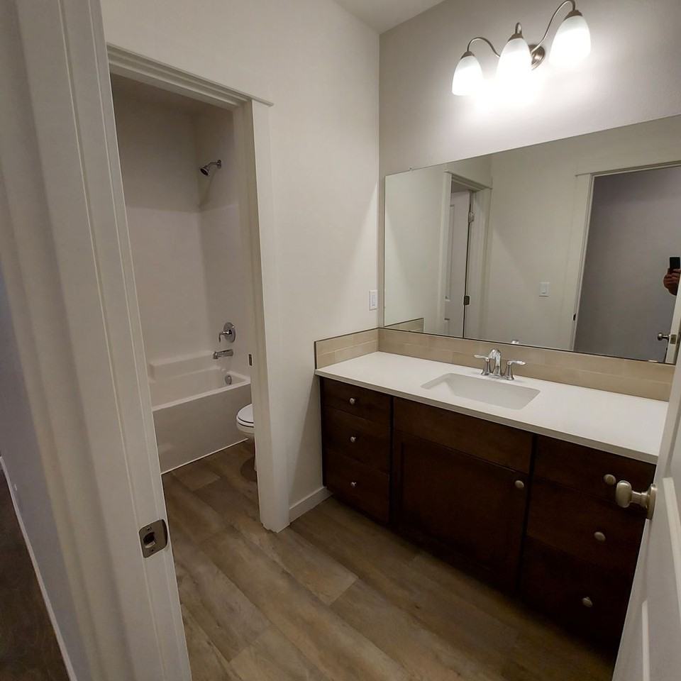 17026 Kasserman Dr - Photo 7 of 14