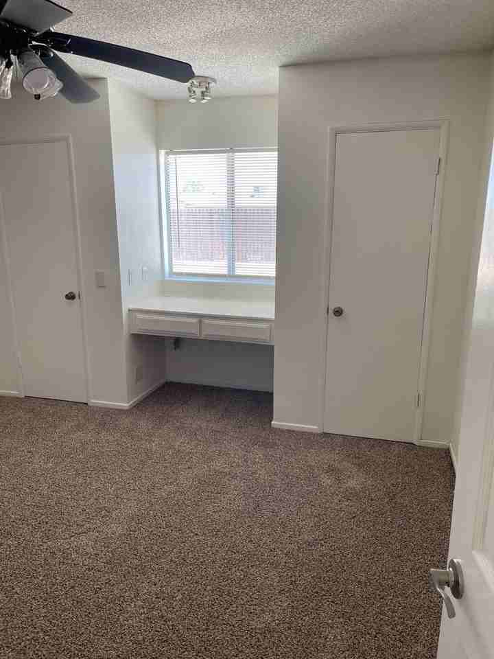 22174 Pahute Rd - Photo 5 of 19