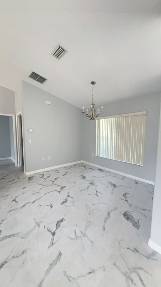 2240 Sw 156th Loop - Photo 2 of 5